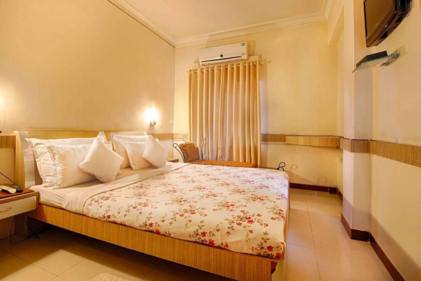 Hotel Parth Residency Ahmadábád Exteriér fotografie